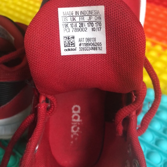 ADIDAS - Picture 7 of 9